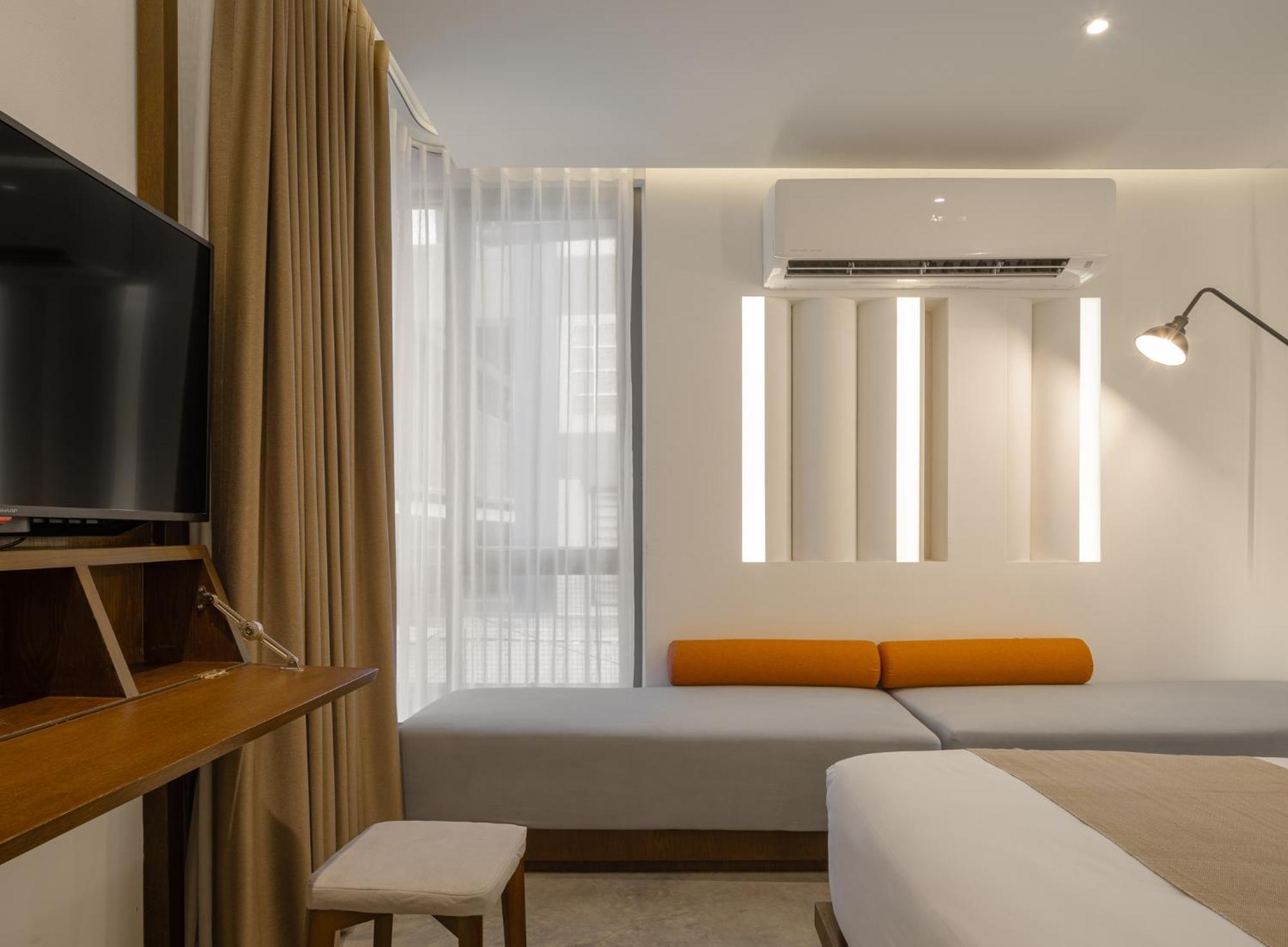 Nidhra Boutique Hotel Bangkok Sukhumvit Екстер'єр фото