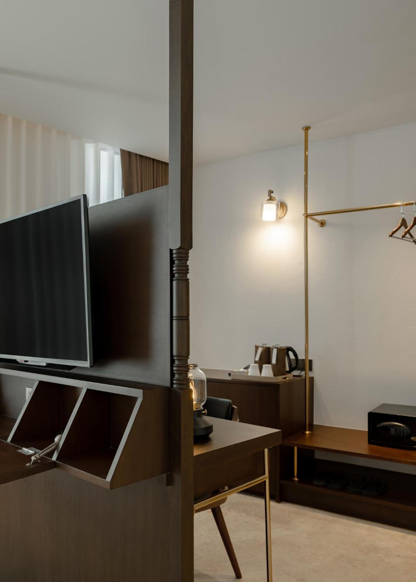 Nidhra Boutique Hotel Bangkok Sukhumvit Номер фото