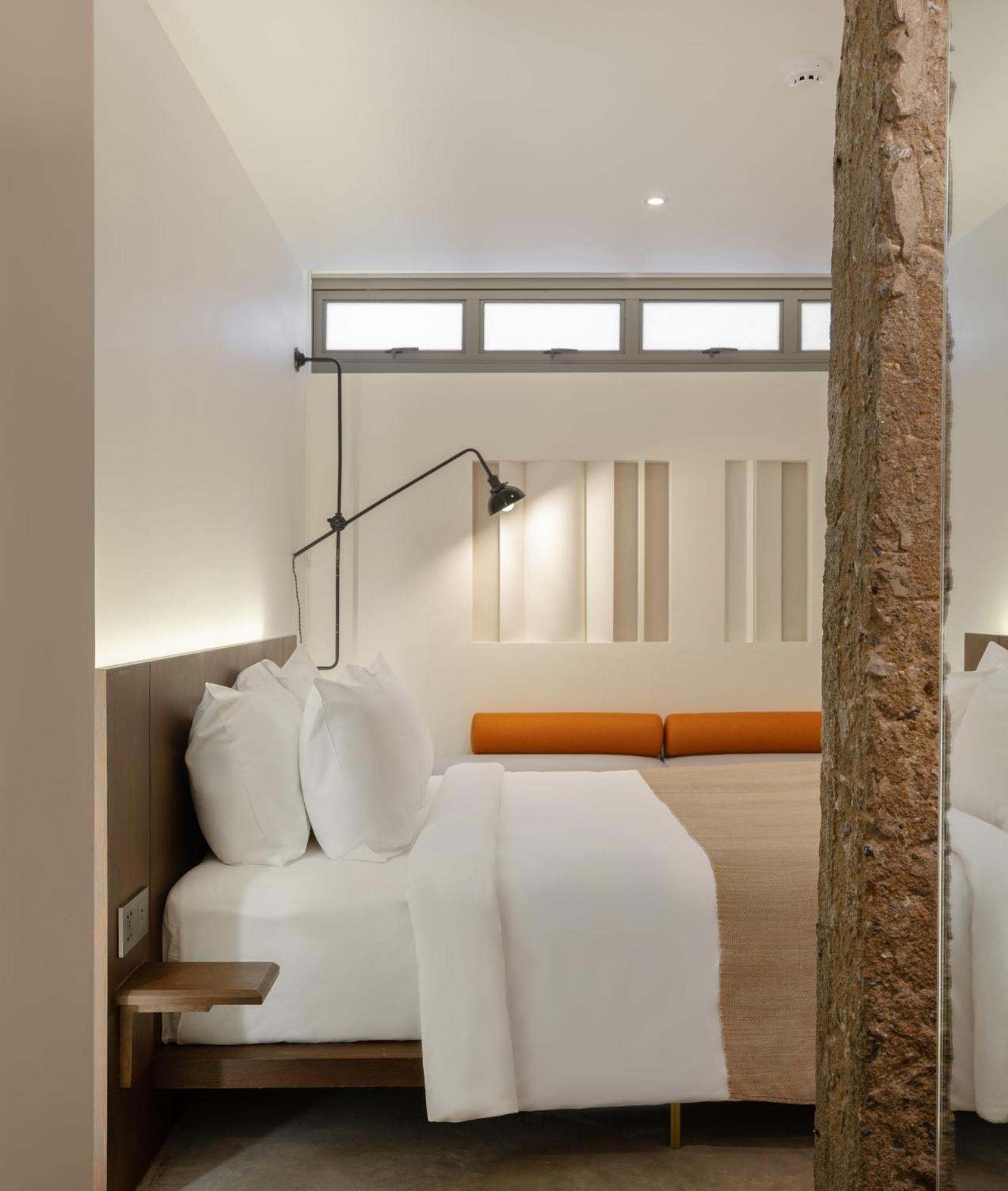Nidhra Boutique Hotel Bangkok Sukhumvit Номер фото